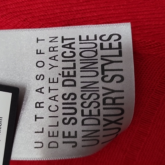 Esprit delicate cover up in sheer red - Picture 6 of 7